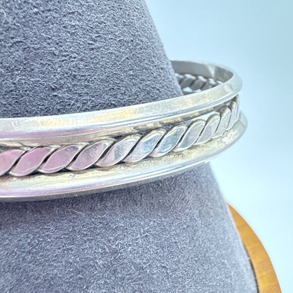 VTG Solid Sterling Silver 925 Twist Design Open Cuff Bracelet Size 7.5" Fit - Picture 2 of 11
